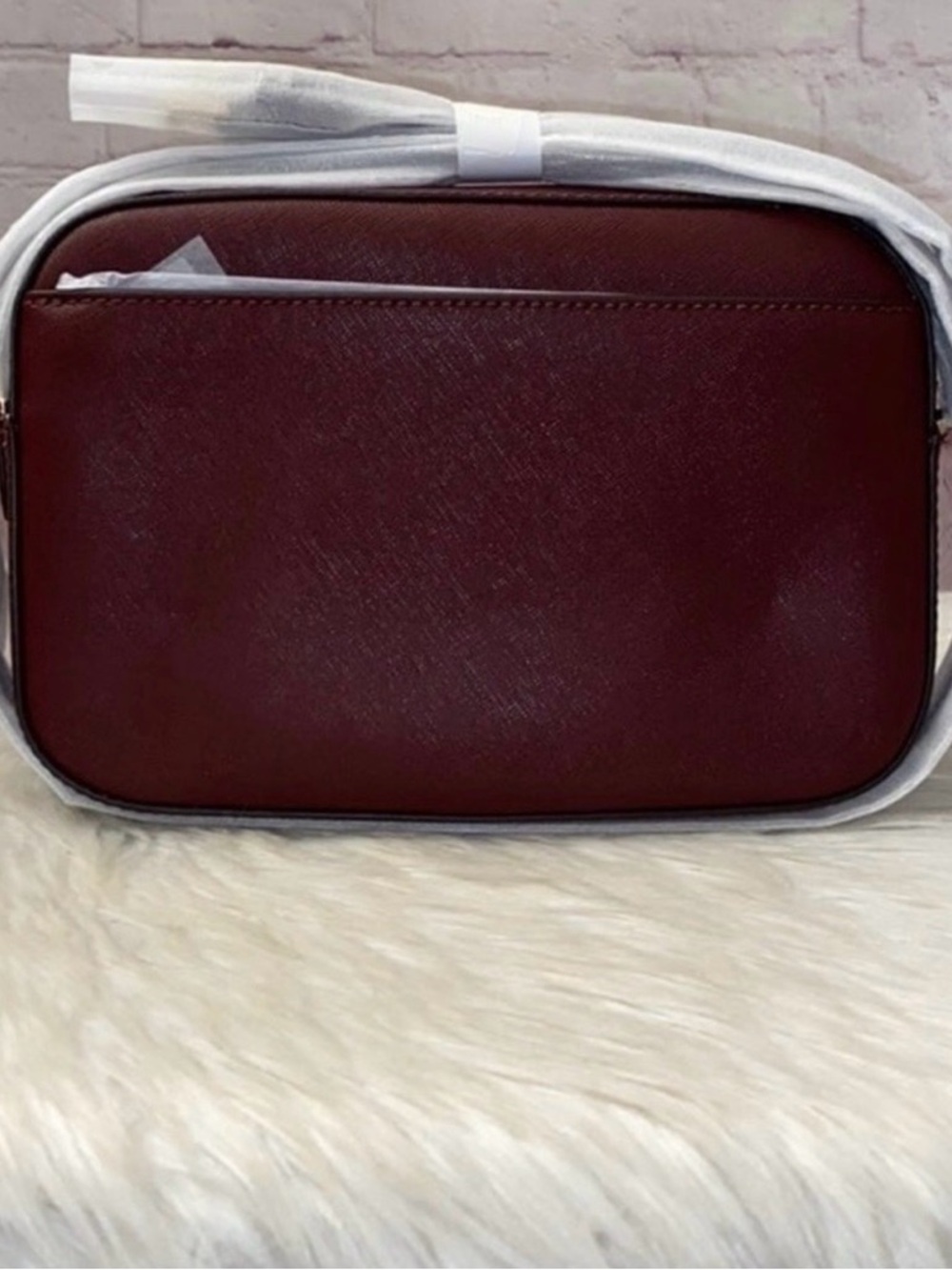 Michael Kors JET SET ITEM Xbody/GIFTABLES Wallet 2 pc Set - Picture 4 of 8